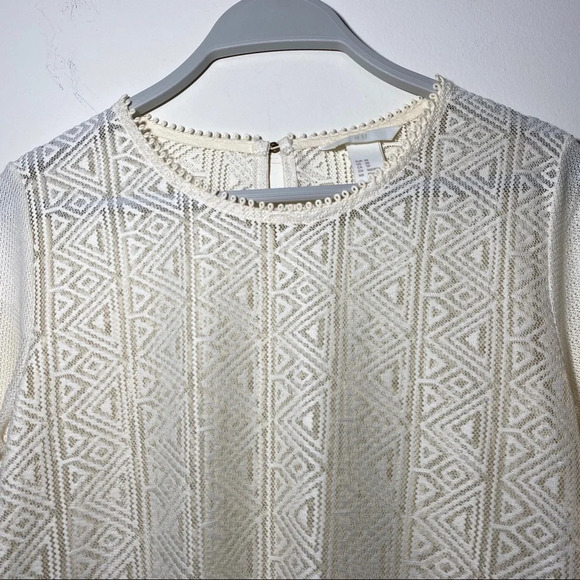 Like New H&M cream lace sheer long sleeve top XS - Picture 2 of 7